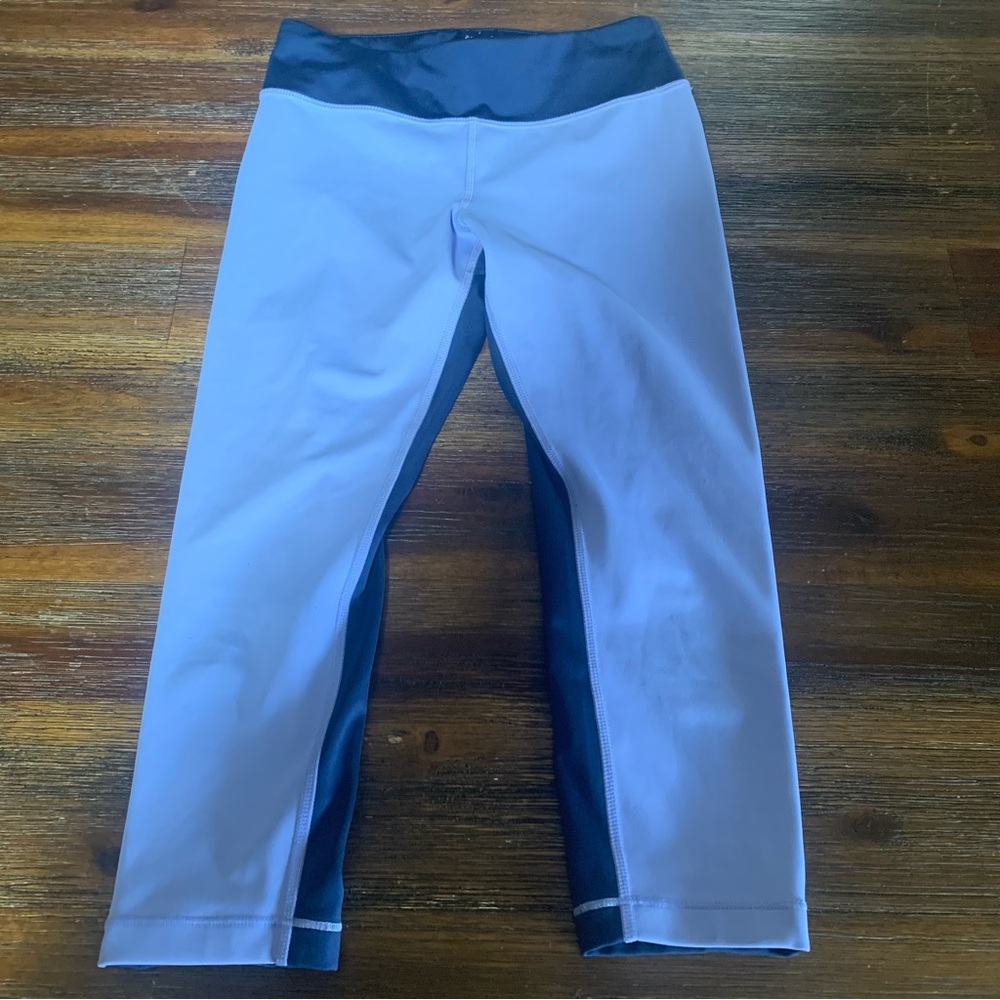 Athleta Girl Cropped Capri Leggings 8/10